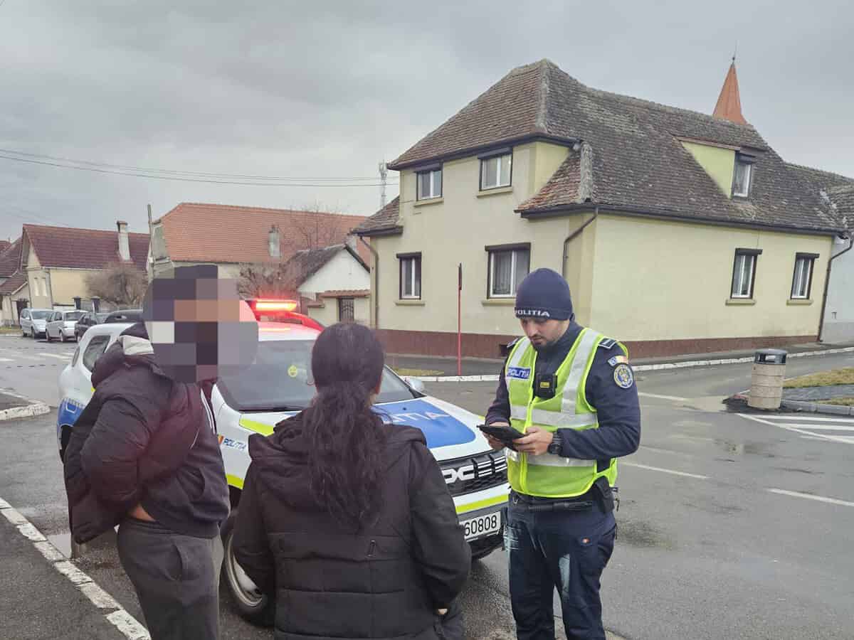 Zeci de șoferi sibieni amendați ca nu purtau centura. 35 de pietoni sancționați și ei pentru traversare neregulamentară (foto)