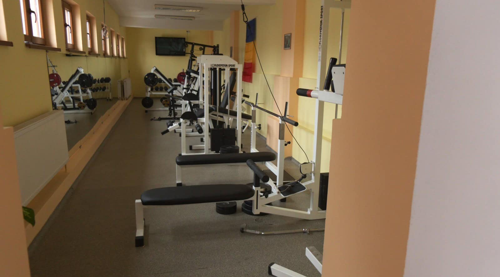 S-a inaugurat sala de forță a Clubului Sportiv Școlar Mediaș (foto)