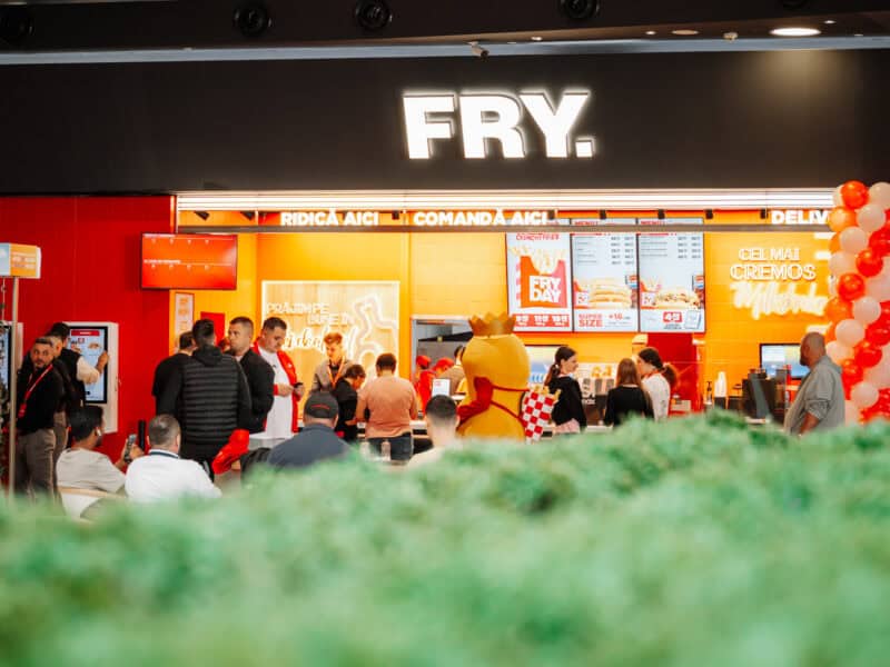fryday se extinde cu o nouă locație în shopping city sibiu